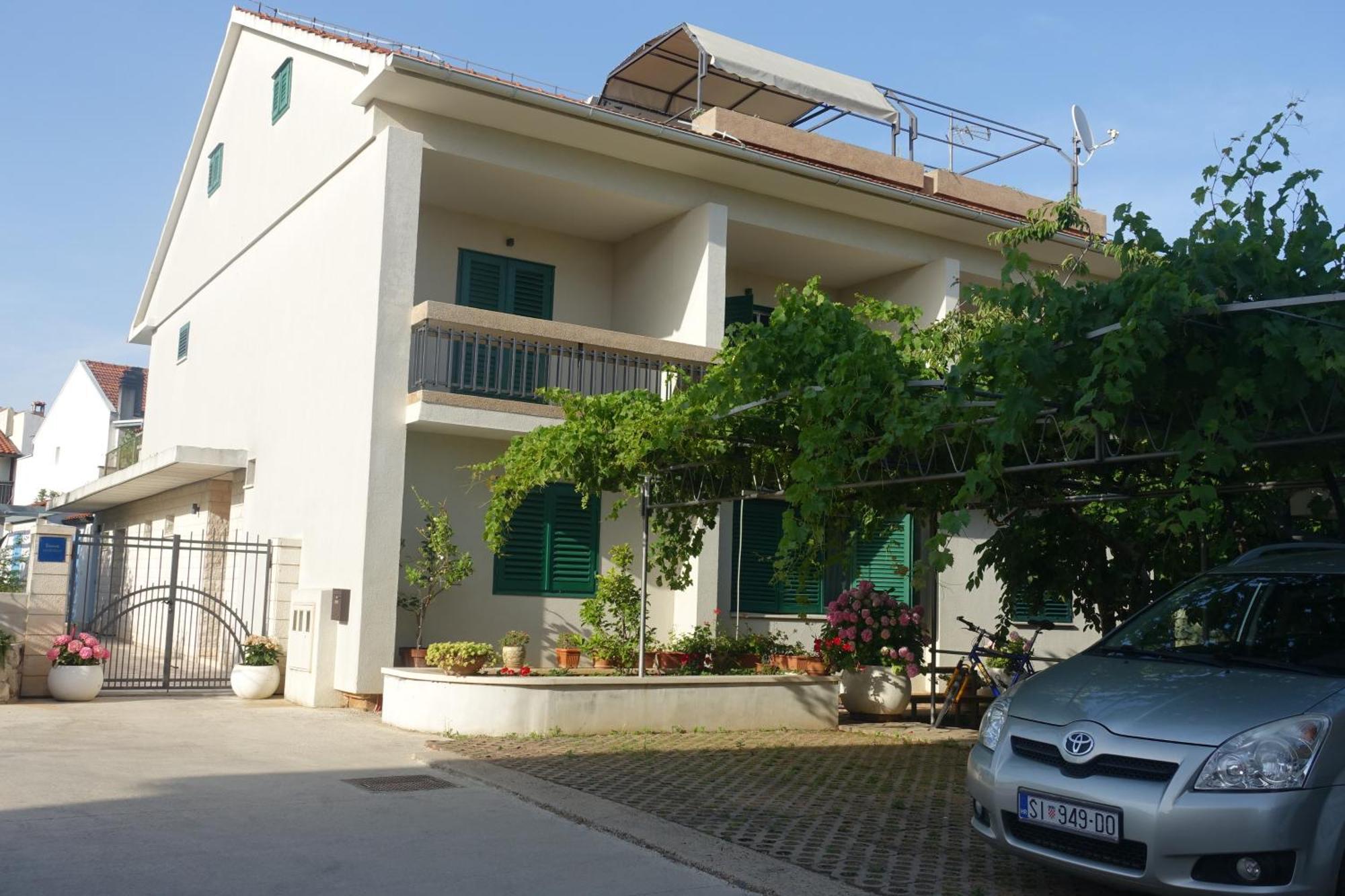 Apartment Tonka Водице Экстерьер фото
